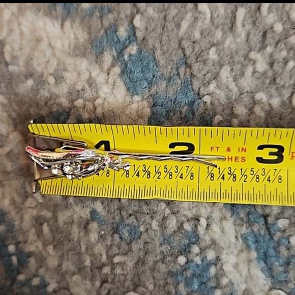 1/$5 or 3/$10 Vintage Rhinestone Silver-toned Metal Hair Pins Accessories - Picture 10 of 10